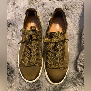 Mission Supply Co. Women’s Zell Satin Lace Up Sneakers Olive Green Sz 9